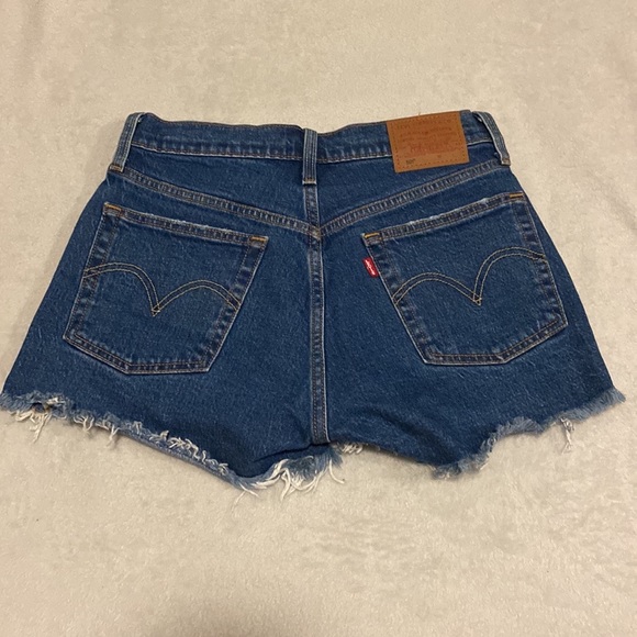 Levi’s 501 short - Picture 2 of 3